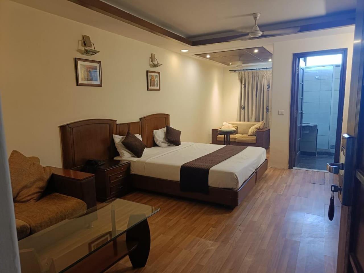 Residency Stay Inn New Delhi Exterior photo