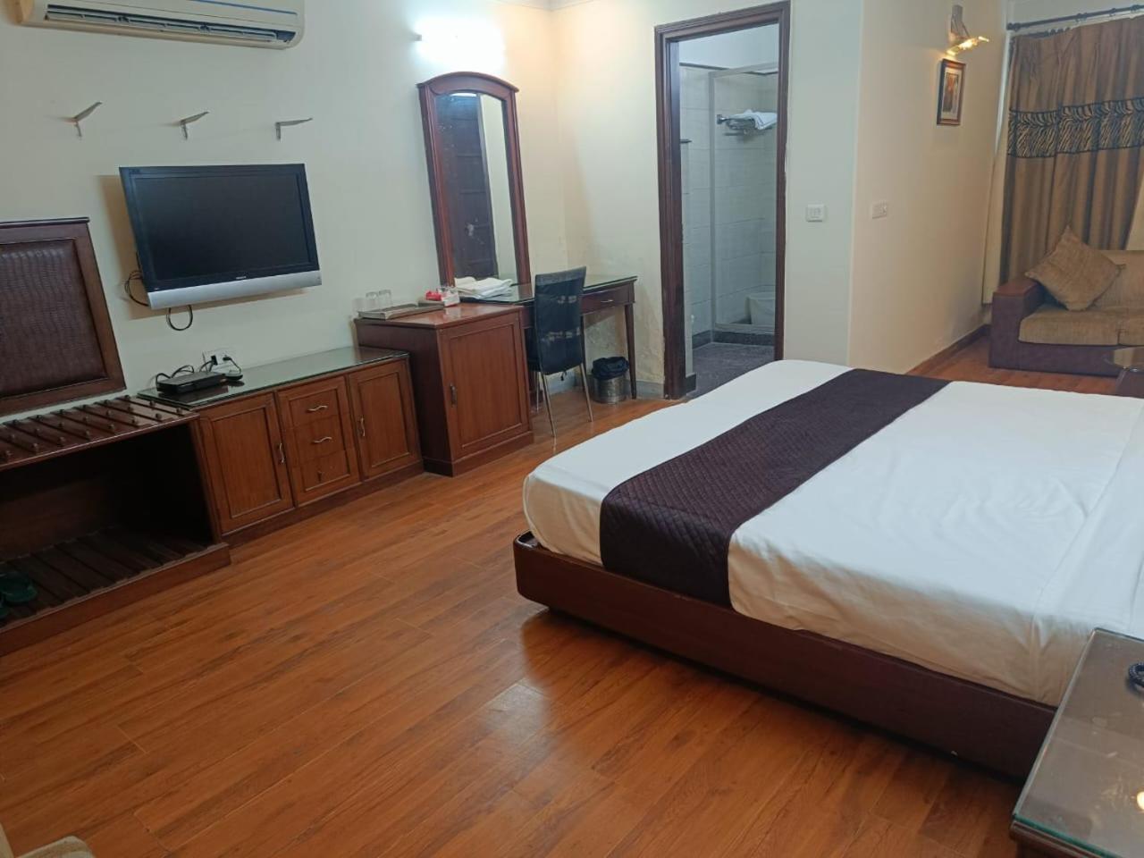 Residency Stay Inn New Delhi Exterior photo