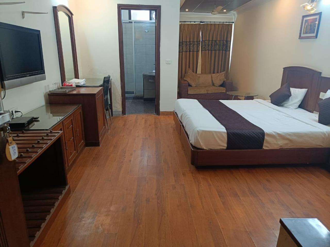 Residency Stay Inn New Delhi Exterior photo