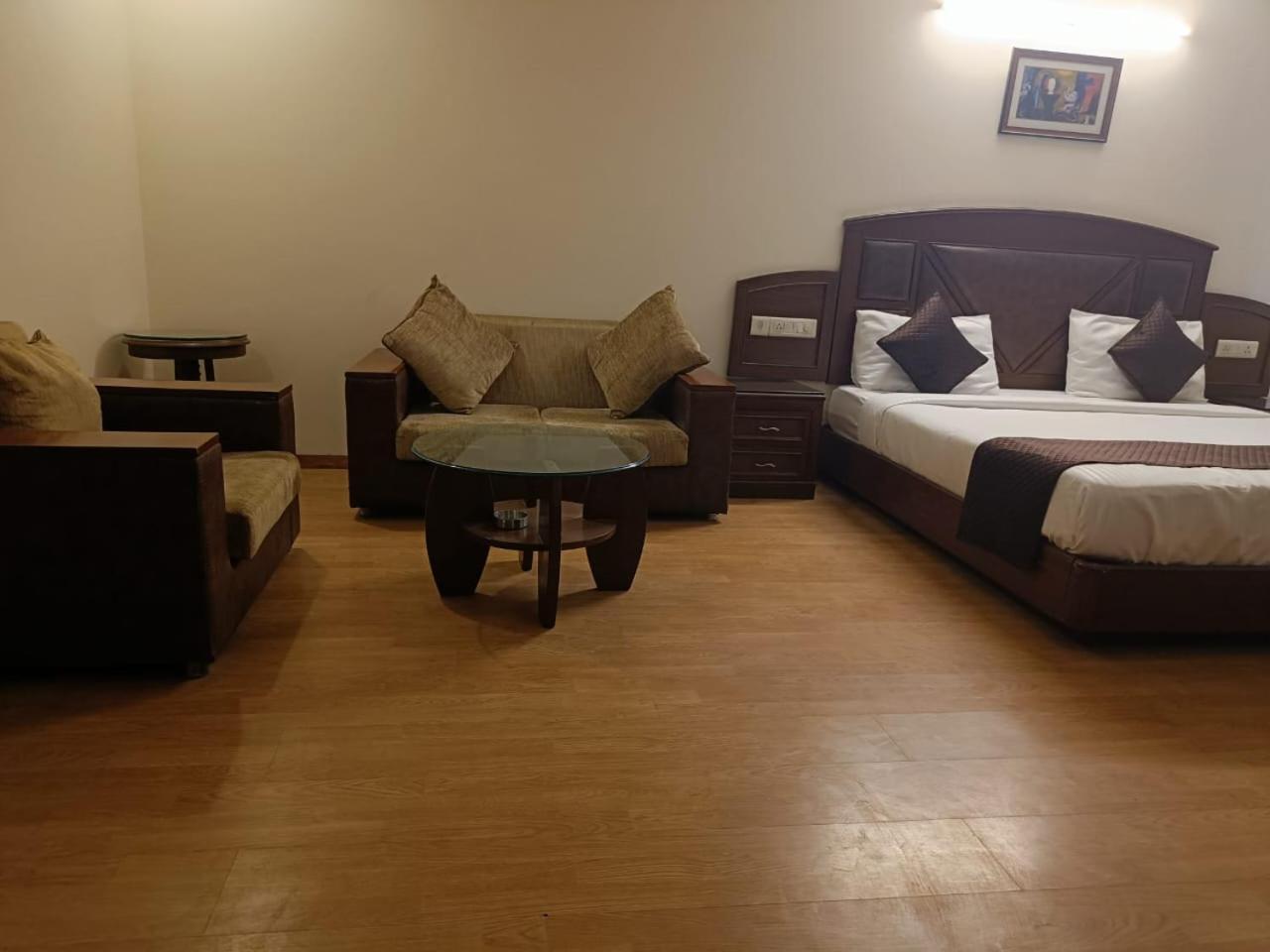 Residency Stay Inn New Delhi Exterior photo
